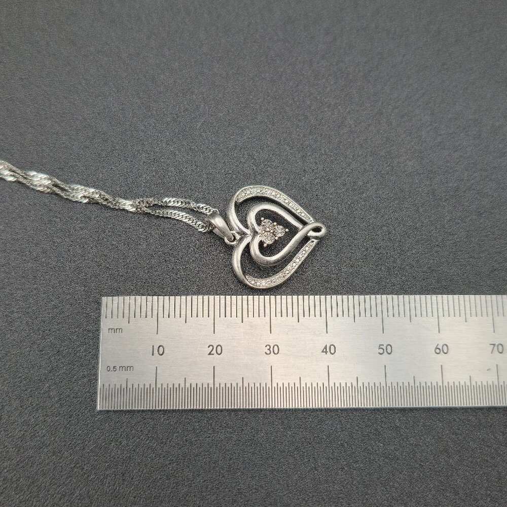 18 Inch Sterling Silver Several Small Genuine Diamonds Heart Necklace A6365 - Picture 7 of 8